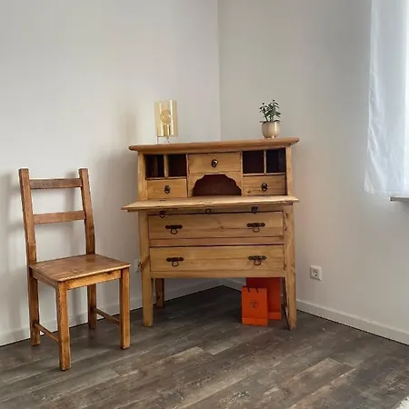 Apartment Stilvolles Dachgeschoss Mit Einzigartigem Charme Stuttgart